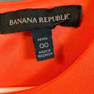 Banana Republic Dresses - Banana Republic • like new orange dress • 00 P Banana Republic Dresses - Banana Republic • like new orange dress • 00 P